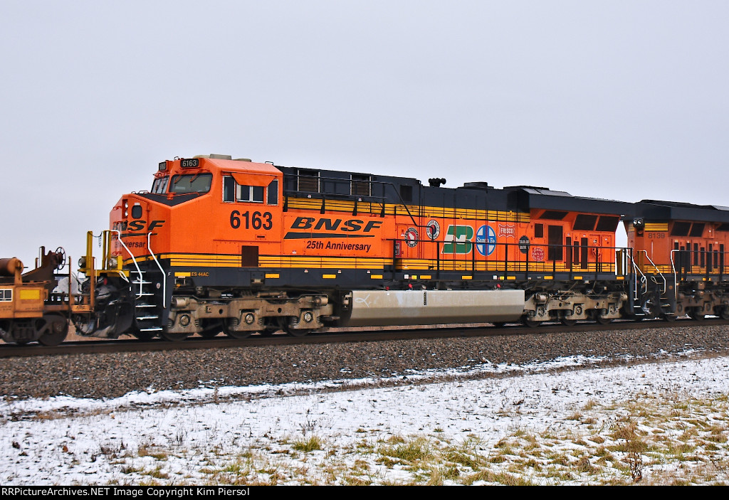 BNSF 6163 25th Anniversary Heritage